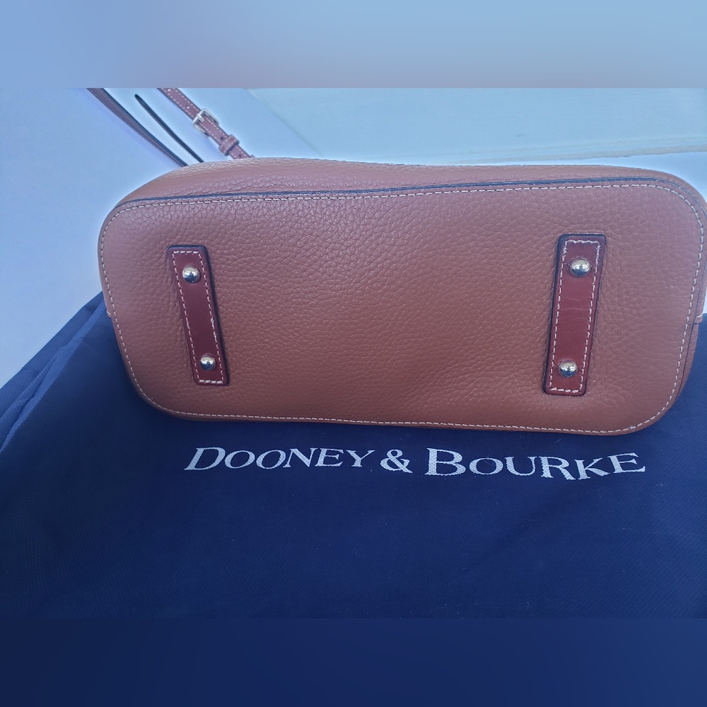 Y2K EUC Dooney & Bourke Leather All Weather Handbag Tote Crossbody!!!! - Picture 15 of 16